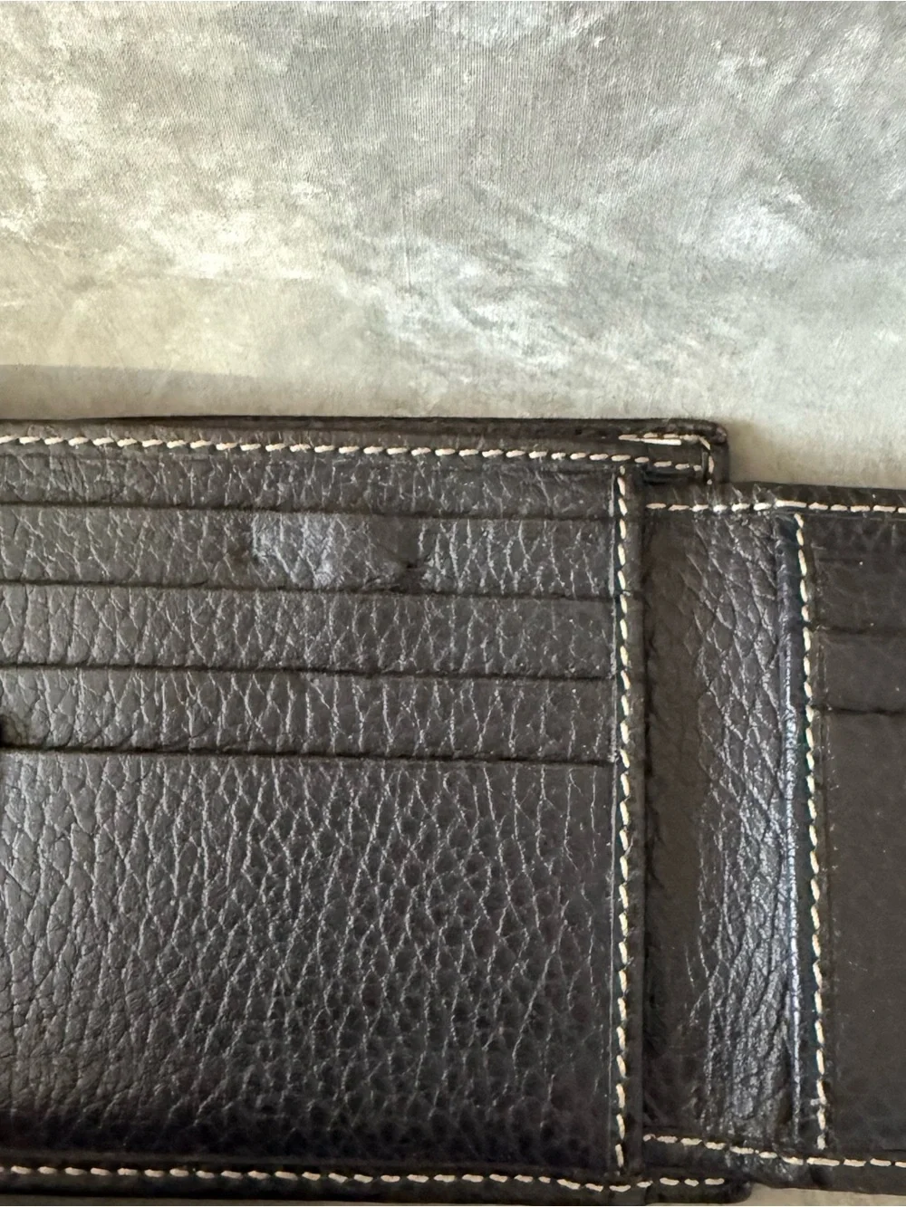Gucci Brown Bi-Fold Wallet (Love 25)